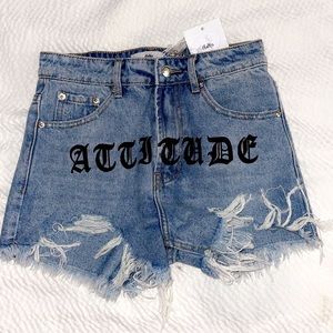 adika jean shorts XS